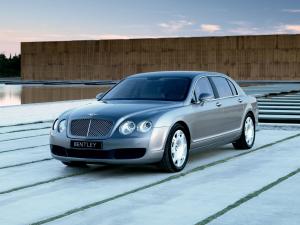 Bentley Continental Flying Spur 2005 года (UK)
